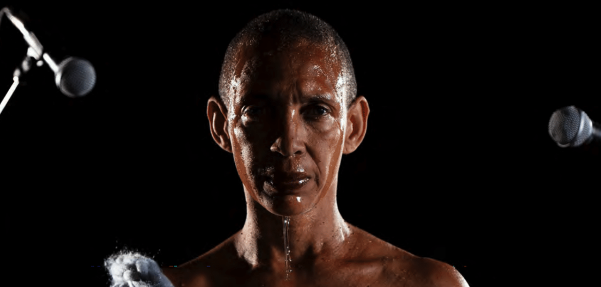 confession Amplifying the Voice in Our Heads With “Confession Publique”