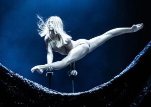 Paradisum by Recirquel (Hungary)